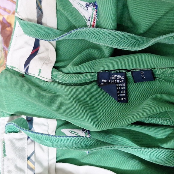 Polo Ralph Lauren cotton flat front shorts - size 38 - green sailboats - Picture 7 of 8